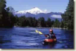 Kayakfahren; noch eine Alternative f&uuml;r den Nachmittag nach einem derSpanisch Sprachkurse: SoftKayak oder durchs Wildwasser.